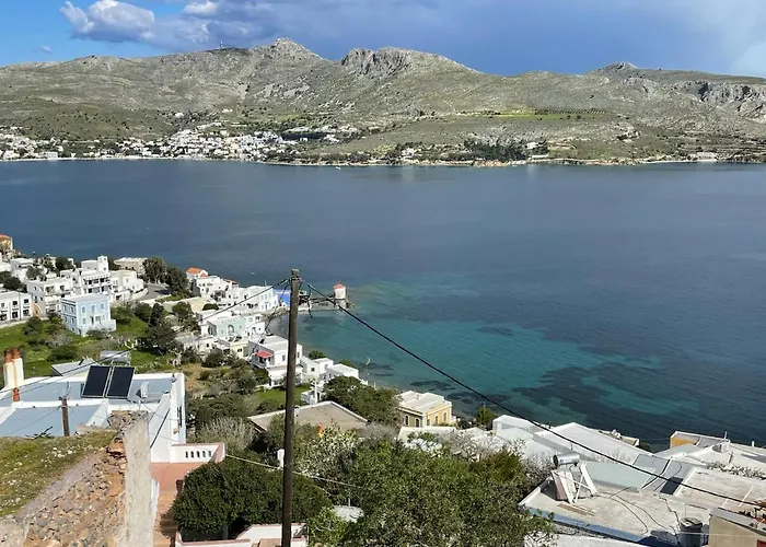 فيلة The Velanidies - οι βελανιδιές *