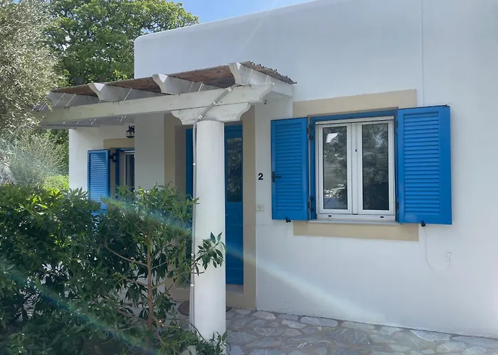 The Velanidies - οι βελανιδιές فيلة