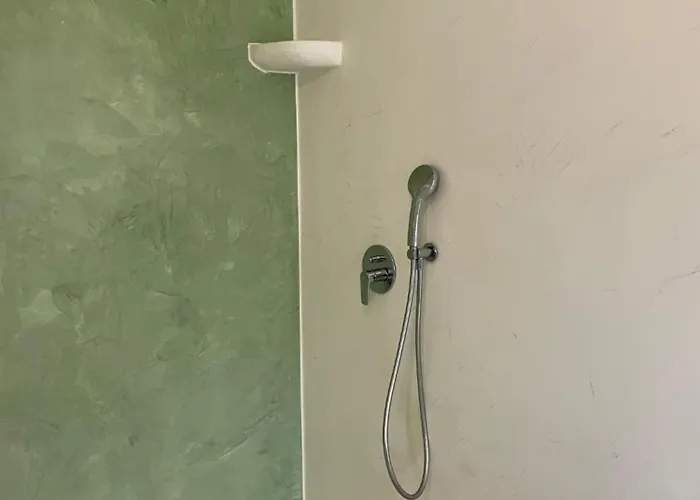 فيلة The Velanidies - οι βελανιδιές